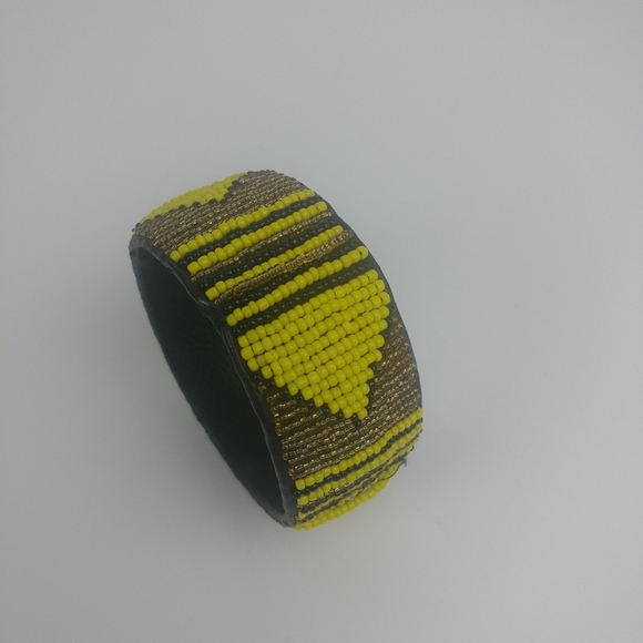 Yellow Brown Wide Bangle Seed Beads - Picture 4 of 5